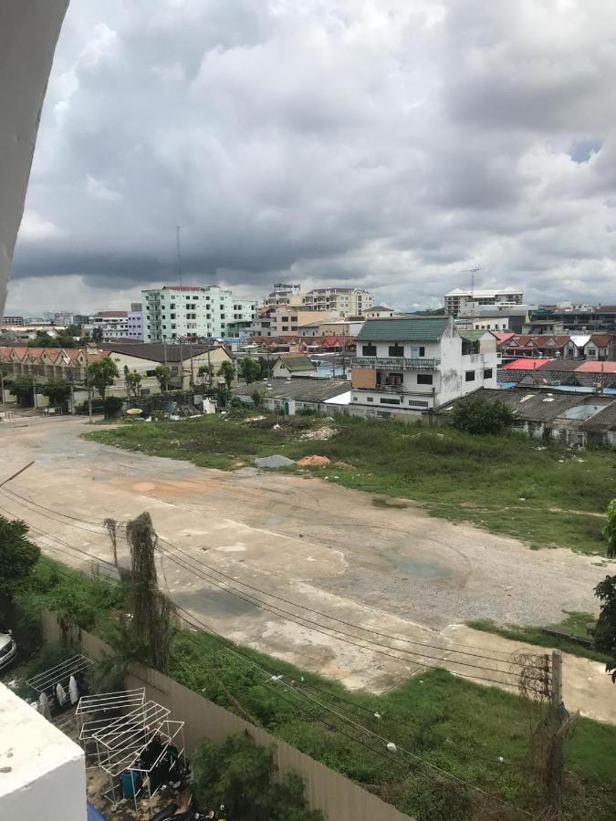 Hotel Secrets - Pattaya Esterno foto